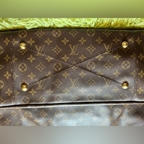 Louis Vuitton Monogram Artsy MM - Picture 8 of 17